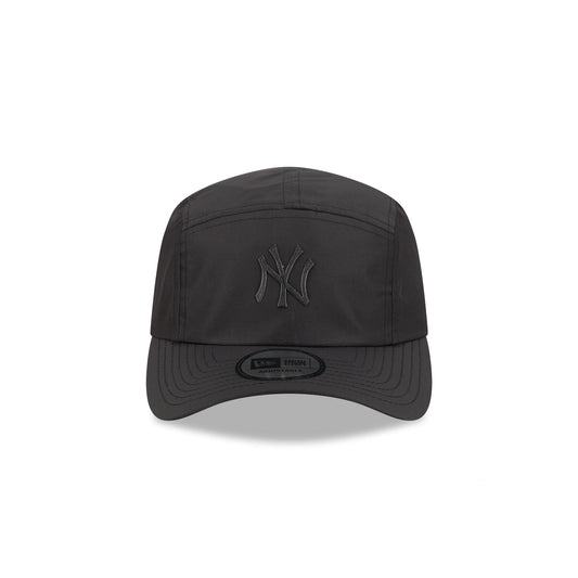 Alpha Industries x New York Yankees Black Runner Adjustable Hat